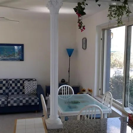 La Marina Gardens Apartment Scauri (Lazio)