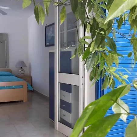 Apartment La Marina Gardens *