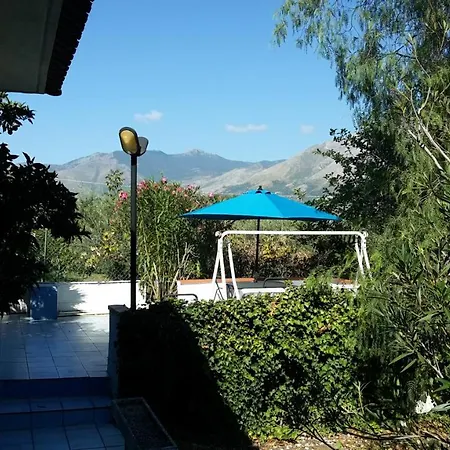 公寓 La Marina Gardens