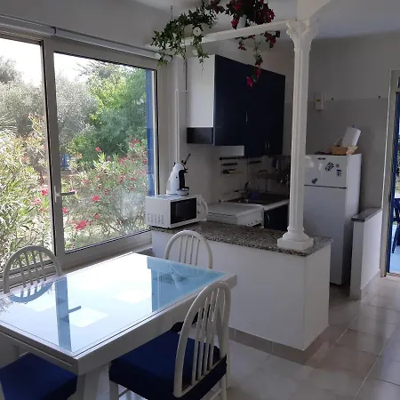 La Marina Gardens Apartment